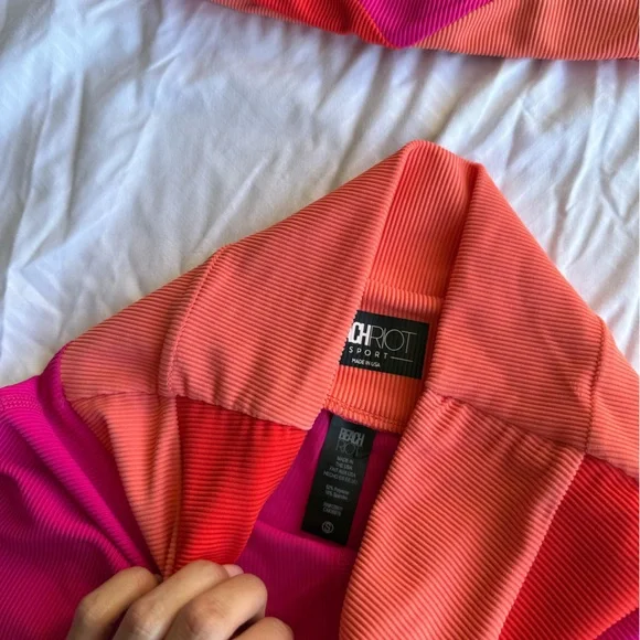 Beach Riot Set - Picture 5 of 5